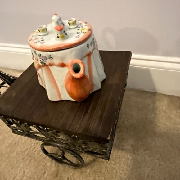 Vintage Fitz & Floyd Teapot – Orange & White Striped with Floral Detail - Picture 4 of 8